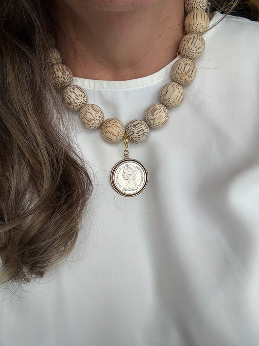 Queen Elizabeth Dottie Drop Charm