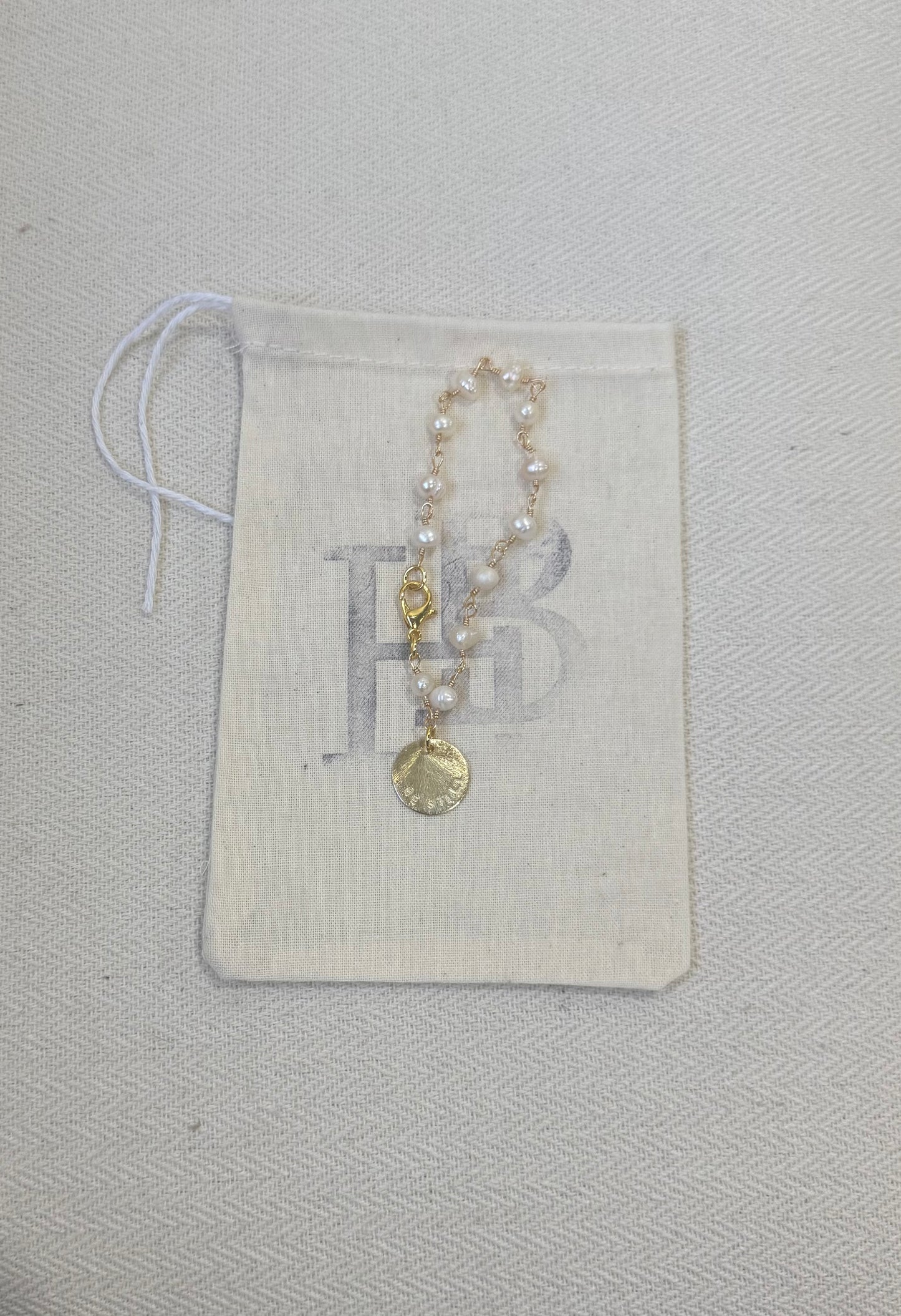 Be Still Pearl Bracelet