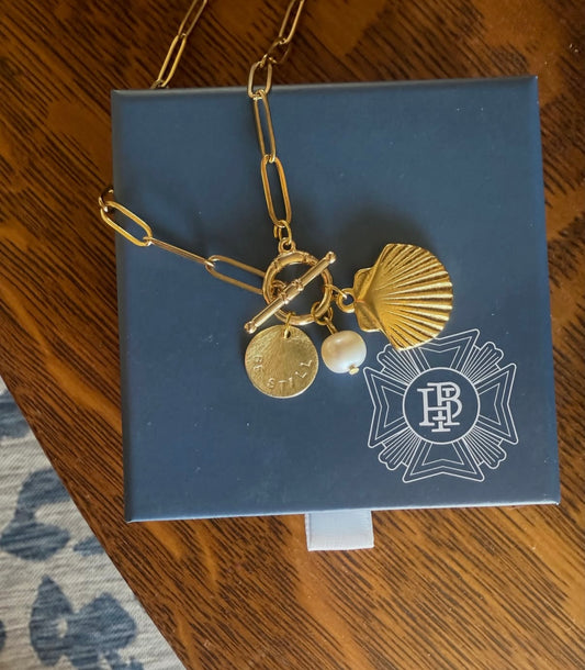 Shell “Be Still”Necklace