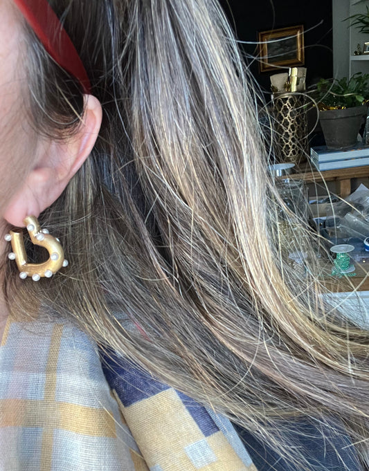 Heart pearls and gold