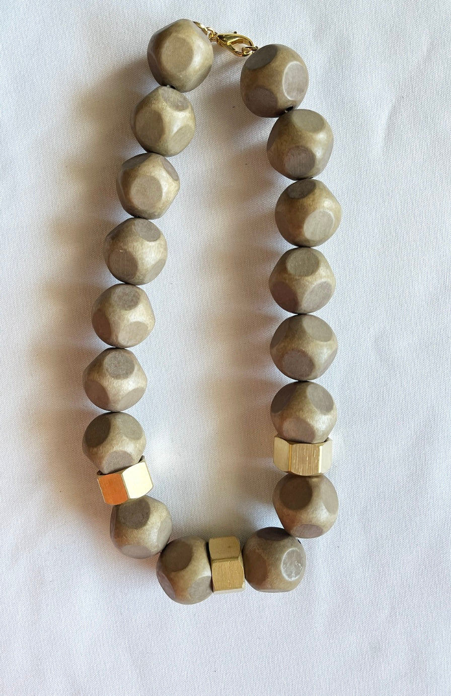 Melissa Choker