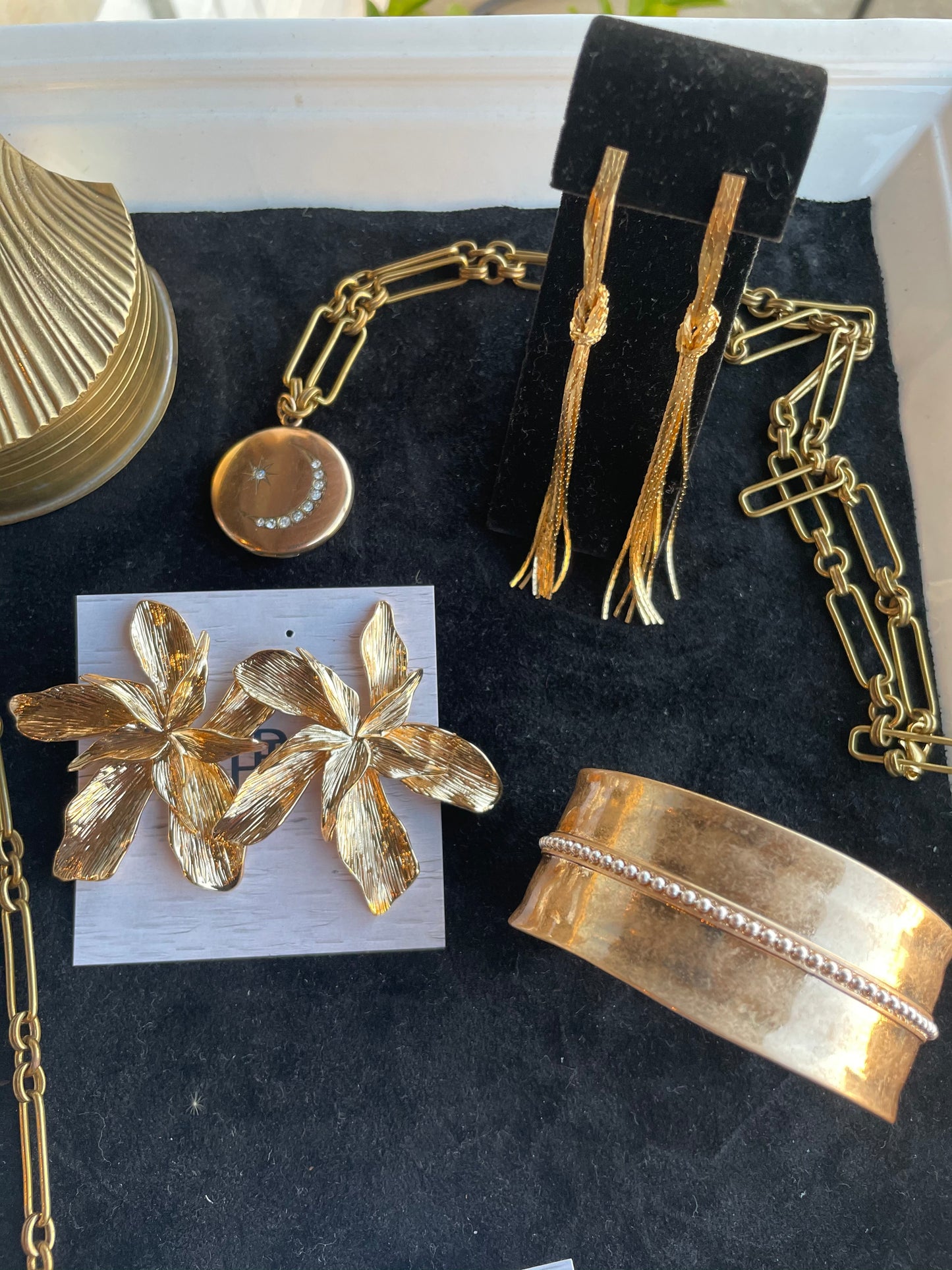 New Fleur Earrings