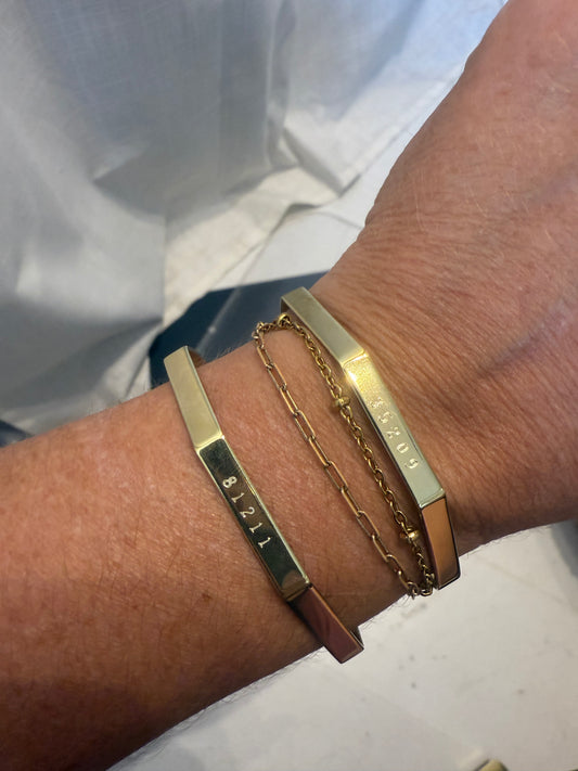 Buena Vista Postmarked Cuff