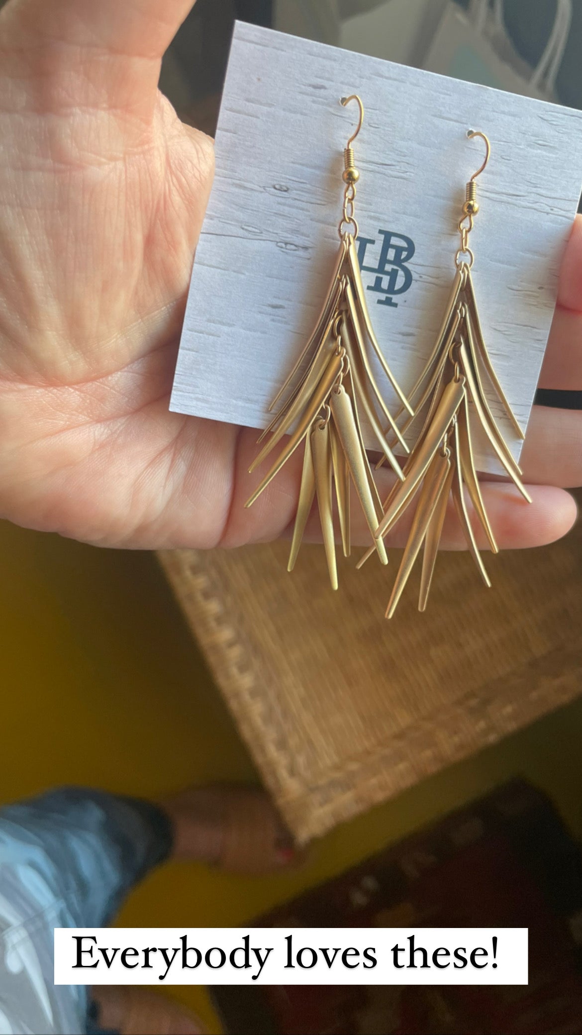 Gold metal hot sale tassel earrings